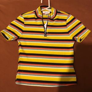 Colorful striped shirt sleeve zip up